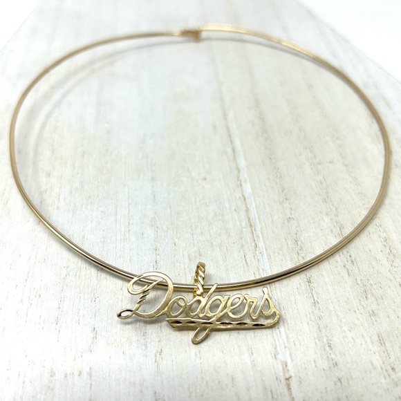 L.A. DODGERS 14K solid script logo pendant by Michael Anthony, NWOT - Picture 6 of 15